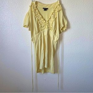 y2k Takara • Ruffled V-Neck Tie Back Blouse 💛